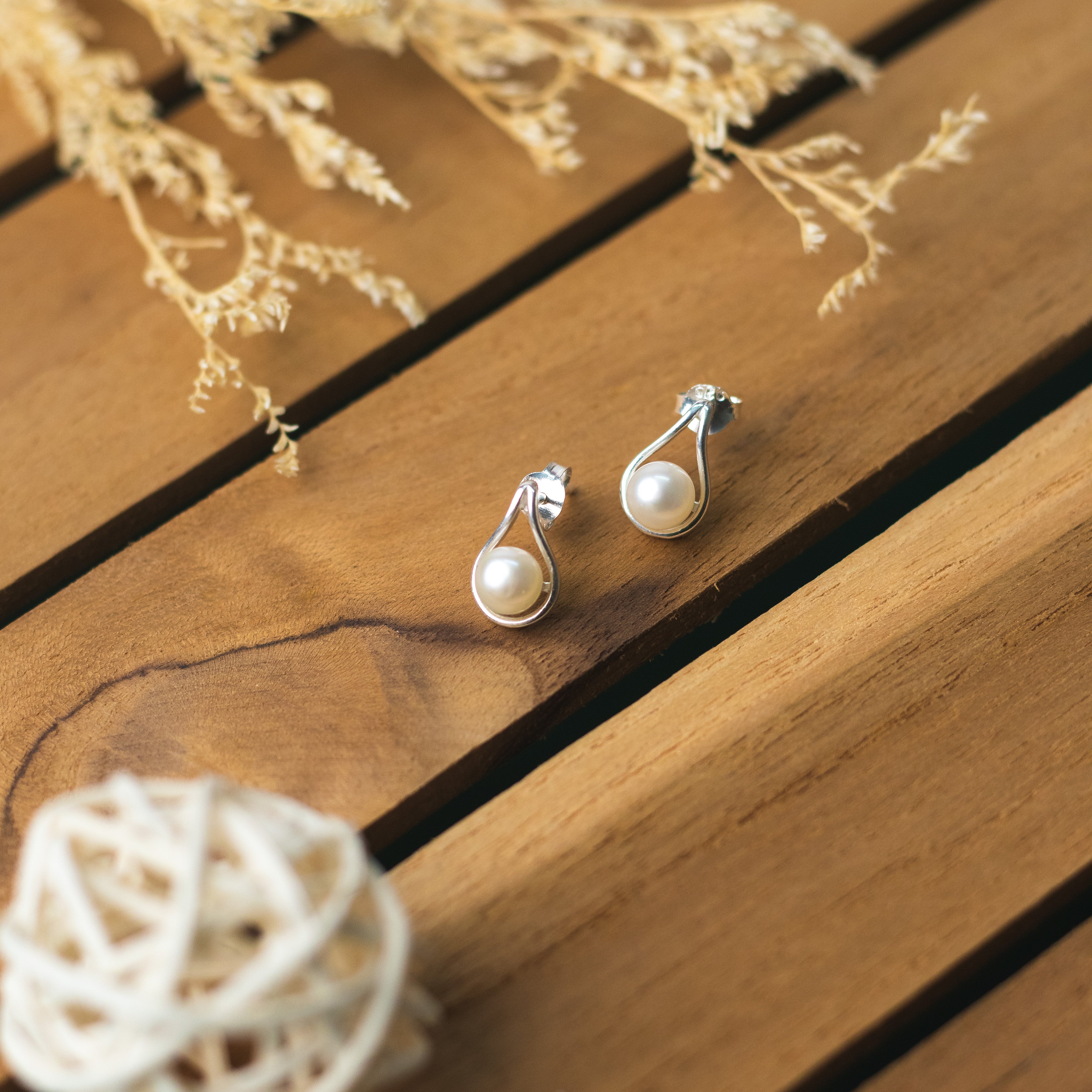 Details more than 65 sterling pearl earrings latest